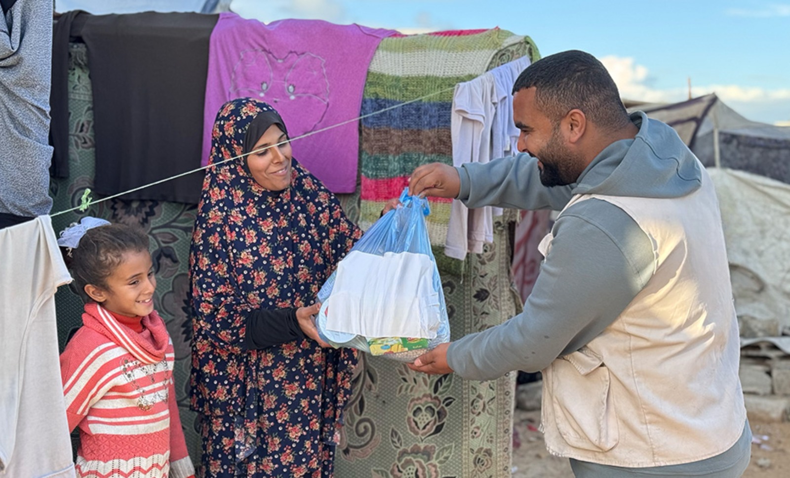 Turning a mistake into a mercy: How your kaffarah 2026 feeds 60 people 4 Turning a mistake into a mercy: How your kaffarah 2026 feeds 60 people